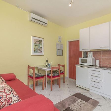 Apartments Zdenka Omiš Εξωτερικό φωτογραφία
