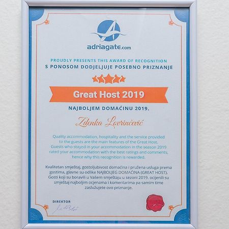 Apartments Zdenka Omiš Εξωτερικό φωτογραφία